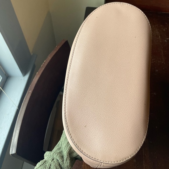 Michael Kors Purse - Picture 3 of 4